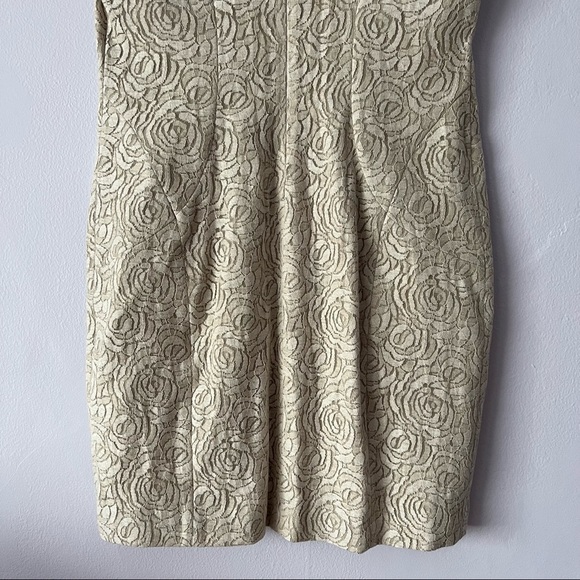 L'AGENCE Neutral Lace Rose Patterned Linen Blend Dress 8 - Picture 7 of 16